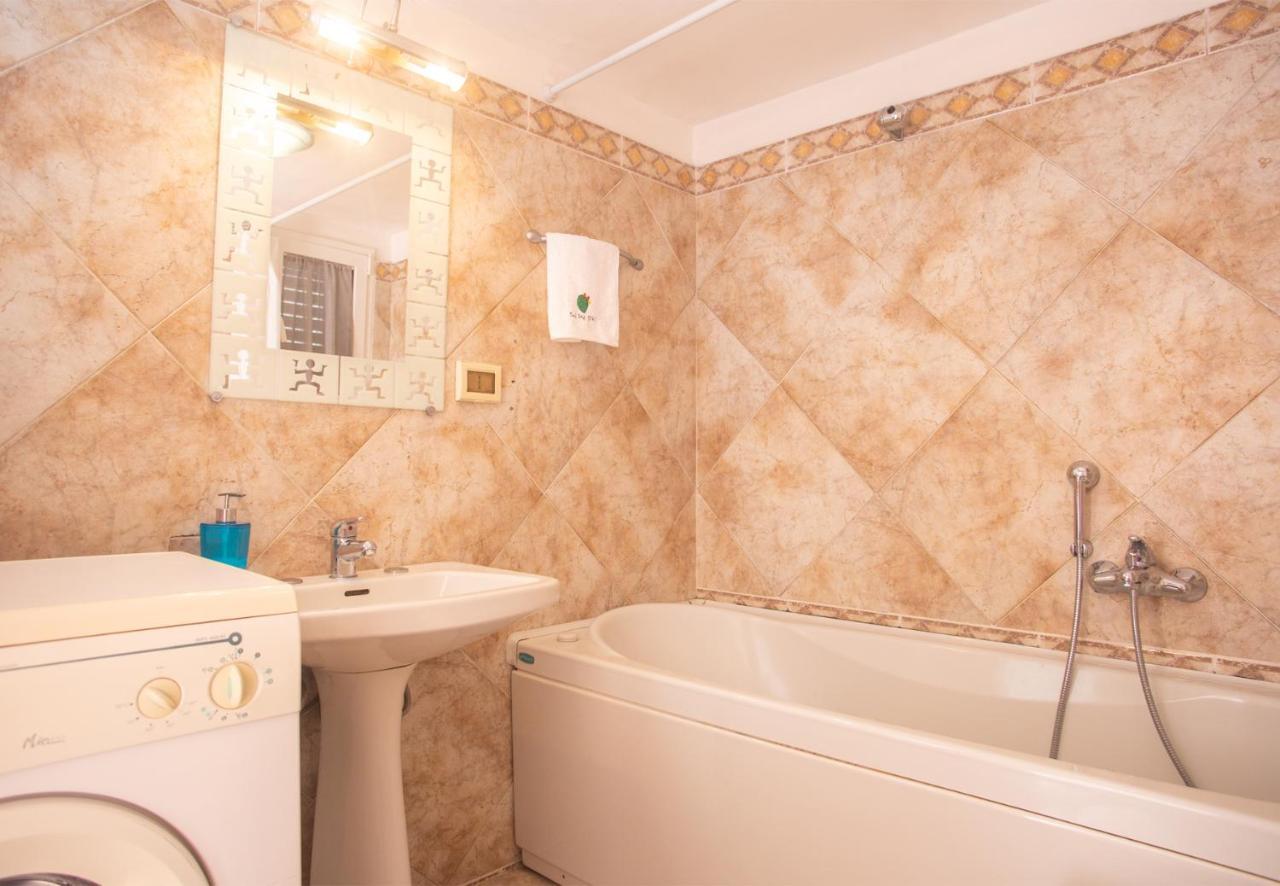 Casa Zefiro - The Fab Stay Ostuni Εξωτερικό φωτογραφία